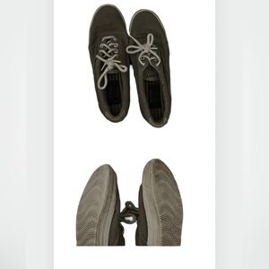 8.5 sage green Sperry shoes